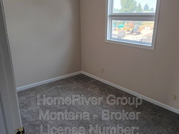 4th image of 1830 Trail St