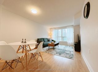 21 Hillcrest Ave #905, Toronto, ON