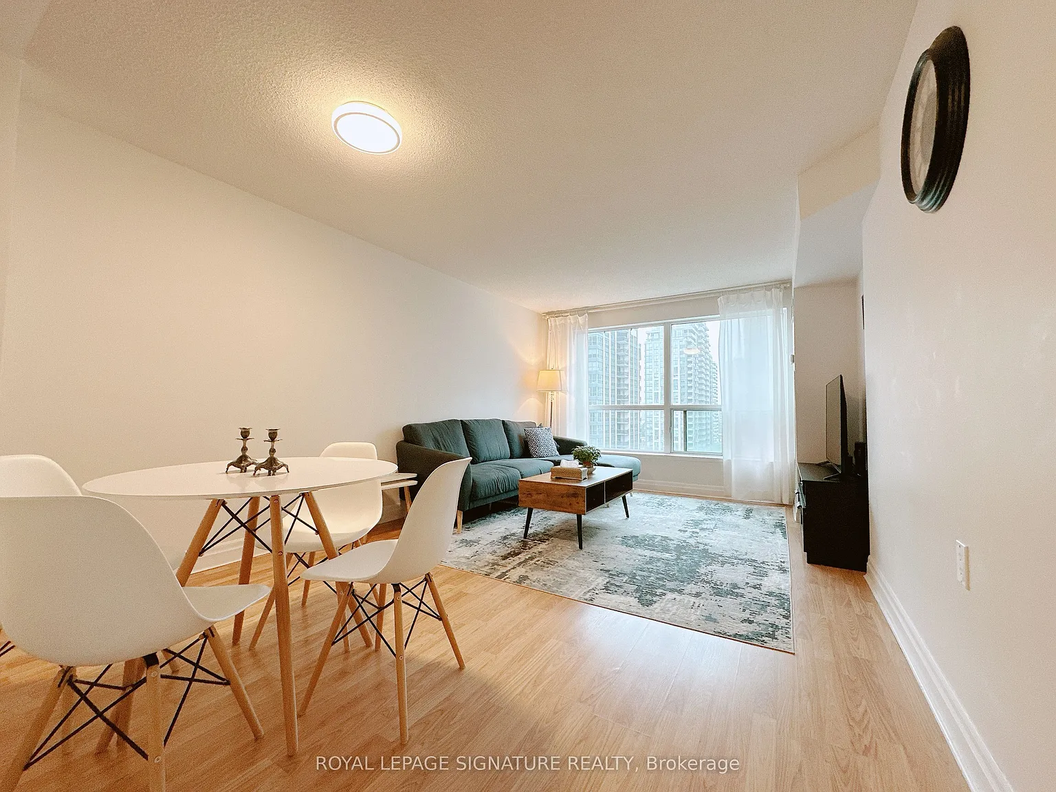 21 Hillcrest Ave #905 photo 1