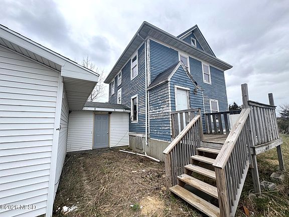 2nd image of 46296 Eastman Rd