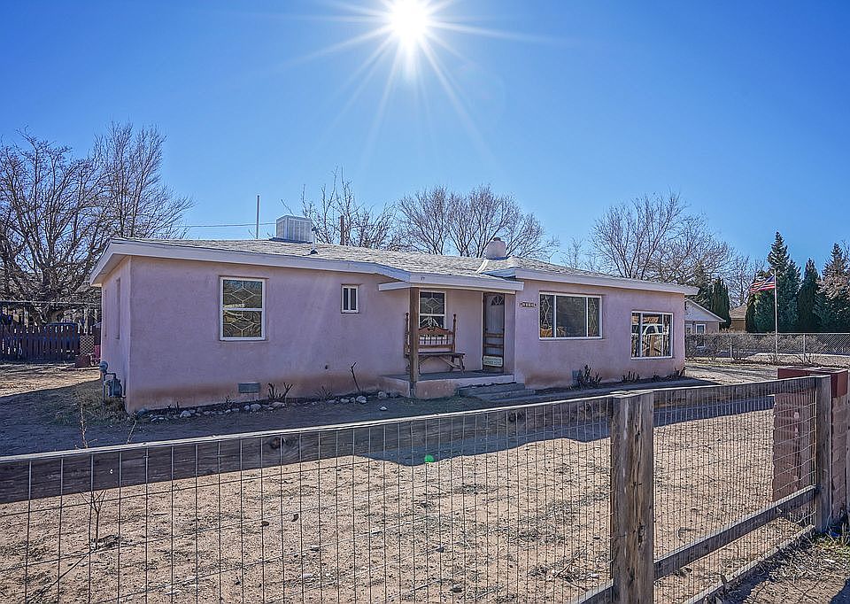 1st image of 1139 Gabaldon Dr NW