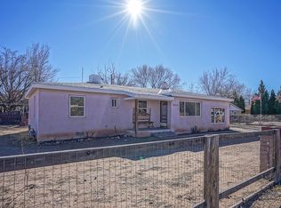 1139 Gabaldon Dr NW, Albuquerque, NM 87104