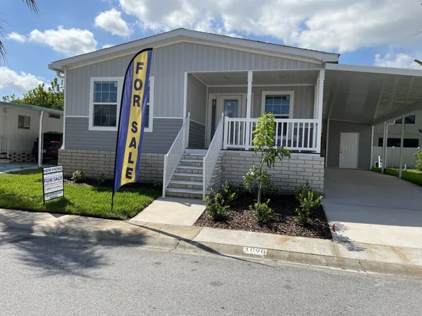 15666 49th St N #1090, Clearwater, FL 33762