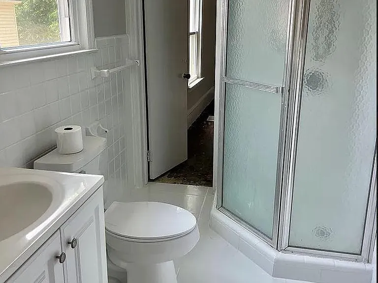 2154 Spencer St — Photo 14