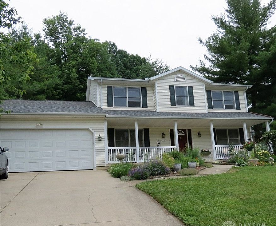 1st image of 1330 Maple Leaf Ct