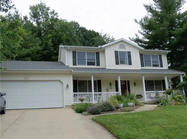 1330 Maple Leaf Ct, Sidney, OH 45365