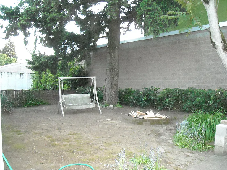 6335 N Mobile Ave — Photo 15