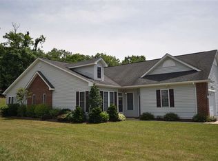 360 Silver Oaks Dr, Harrisonburg, VA 22801