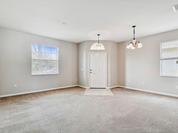 3rd image of 3925 Washburn Pl