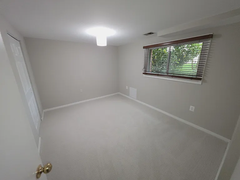 7331 Kerry Hill Ct — Photo 14