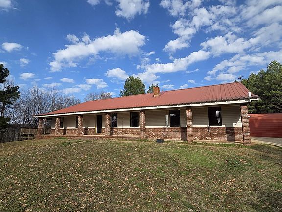 2nd image of 655 Charton Rd