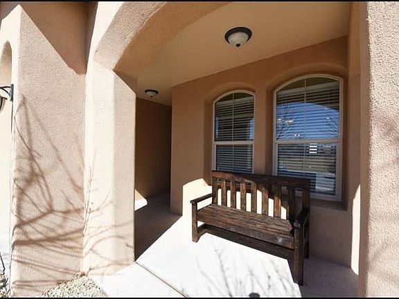 4th image of 5334 Grove East Dr