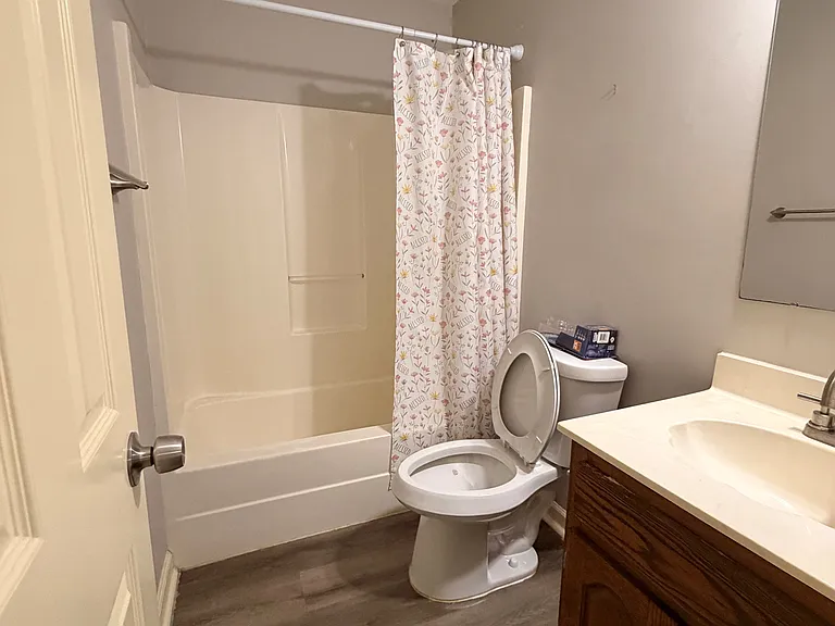 1608 Liberty Dr #1608 — Photo 11