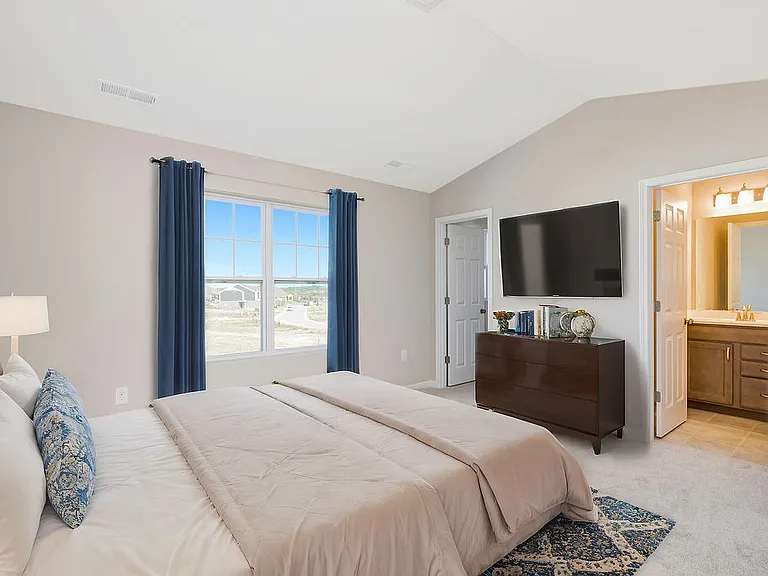 5589 Callaway Dr — Photo 17