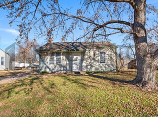 224 W Grover Ave, Wichita, KS 67217