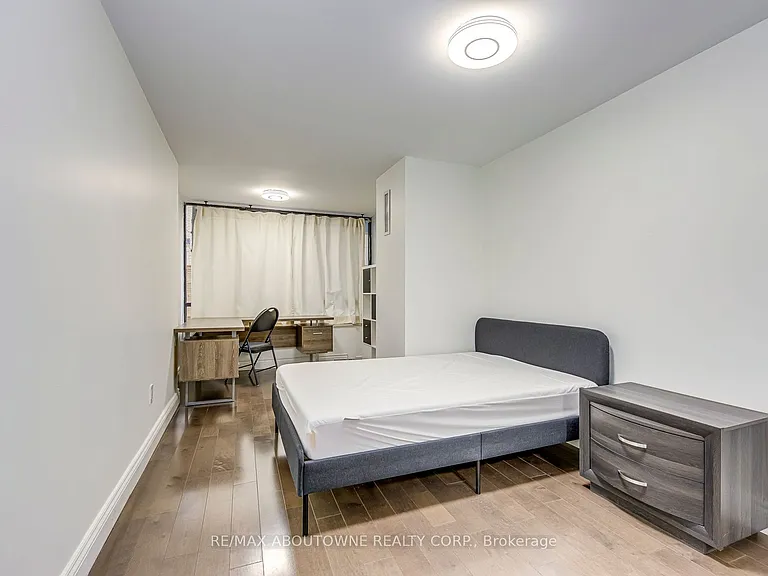 211 Saint Patrick St #106 — Photo 26