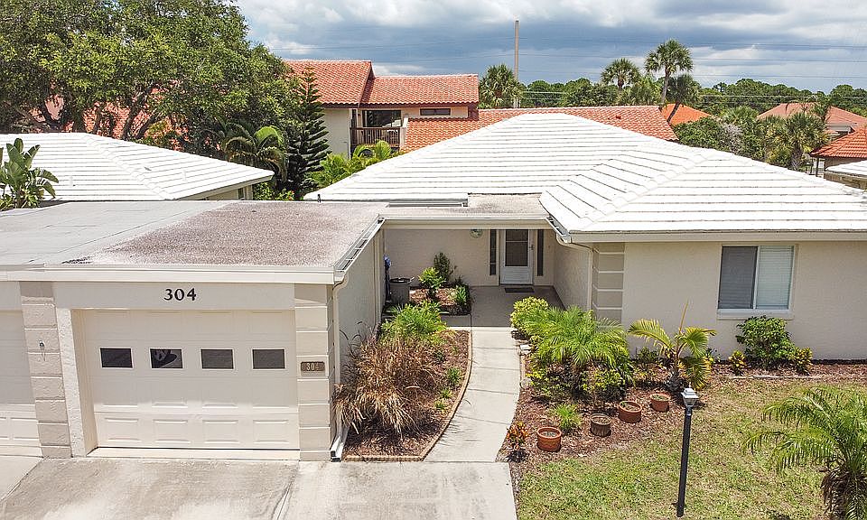 1st image of 304 Dante Dr