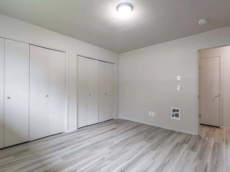 Heritage Townhomes — Photo 20