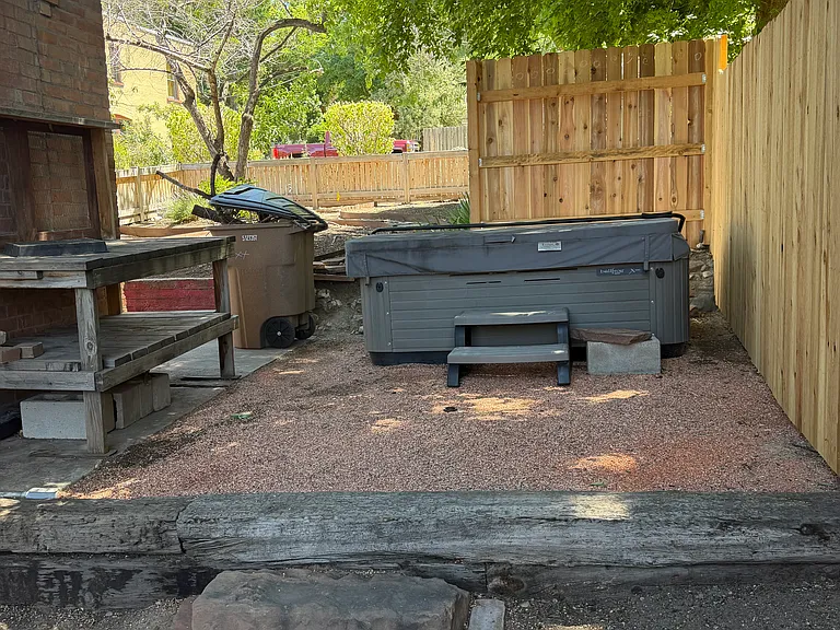 309 N Almond St — Photo 22