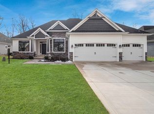 16178 Cobblestone Square Dr, Granger, IN 46530