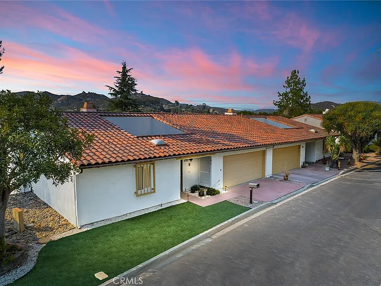 1232 La Paloma Gln — Photo 48