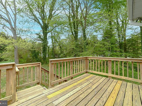 4th image of 45251 Elmbrook Dr