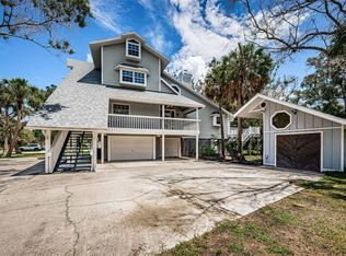 610 Eunice Dr, Tarpon Springs, FL 34689