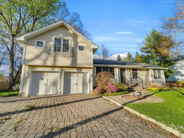 4 Iroquois Avenue, Palisades, NY 10964