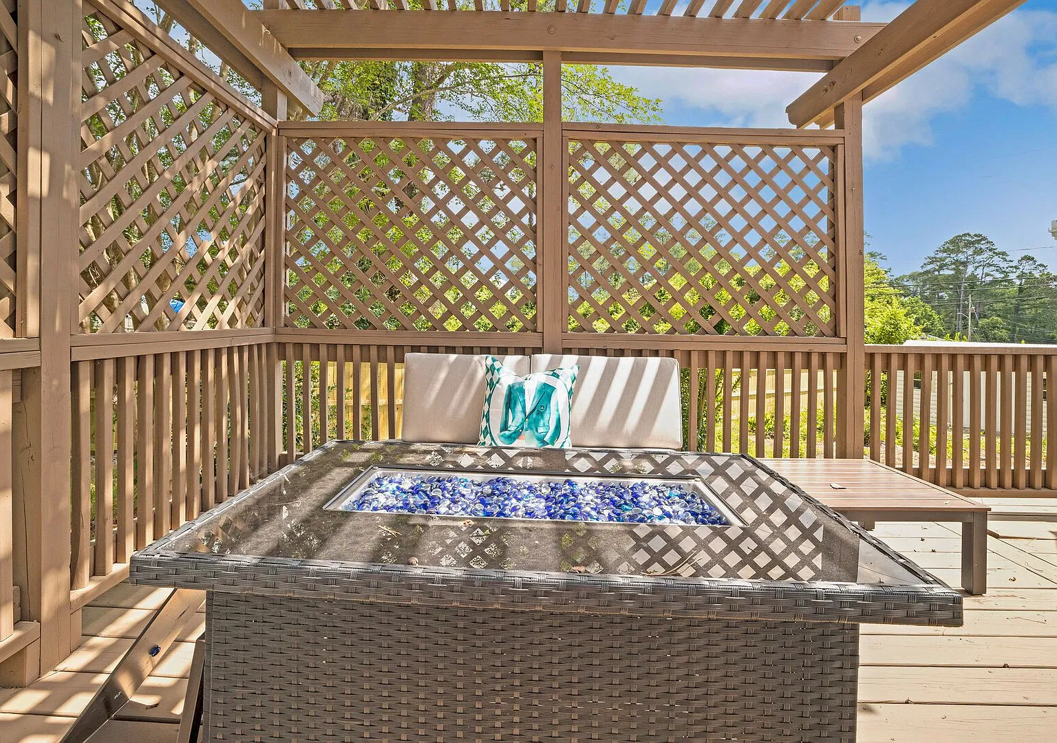 Augusta Retreat: 5 Min to Masters, Porch & Deck — Photo 1