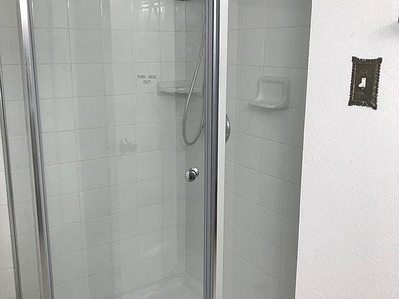 4th image of 5766 Arapaho Dr