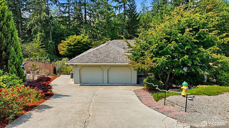 5th image of 11308 67th Avenue Ct NW
