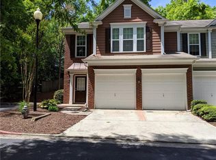 310 Finchley Dr, Roswell, GA 30076