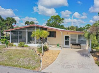 201 Lazy River Rd, North Port, FL 34287