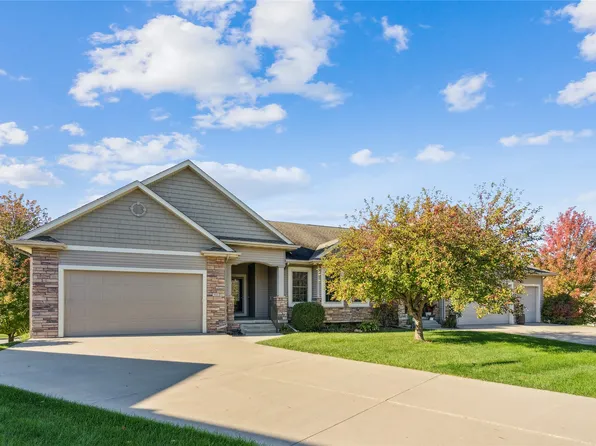 4602 143rd St, Urbandale, IA 50323