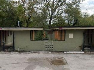 4524 Balkin St #8, Houston, TX 77021