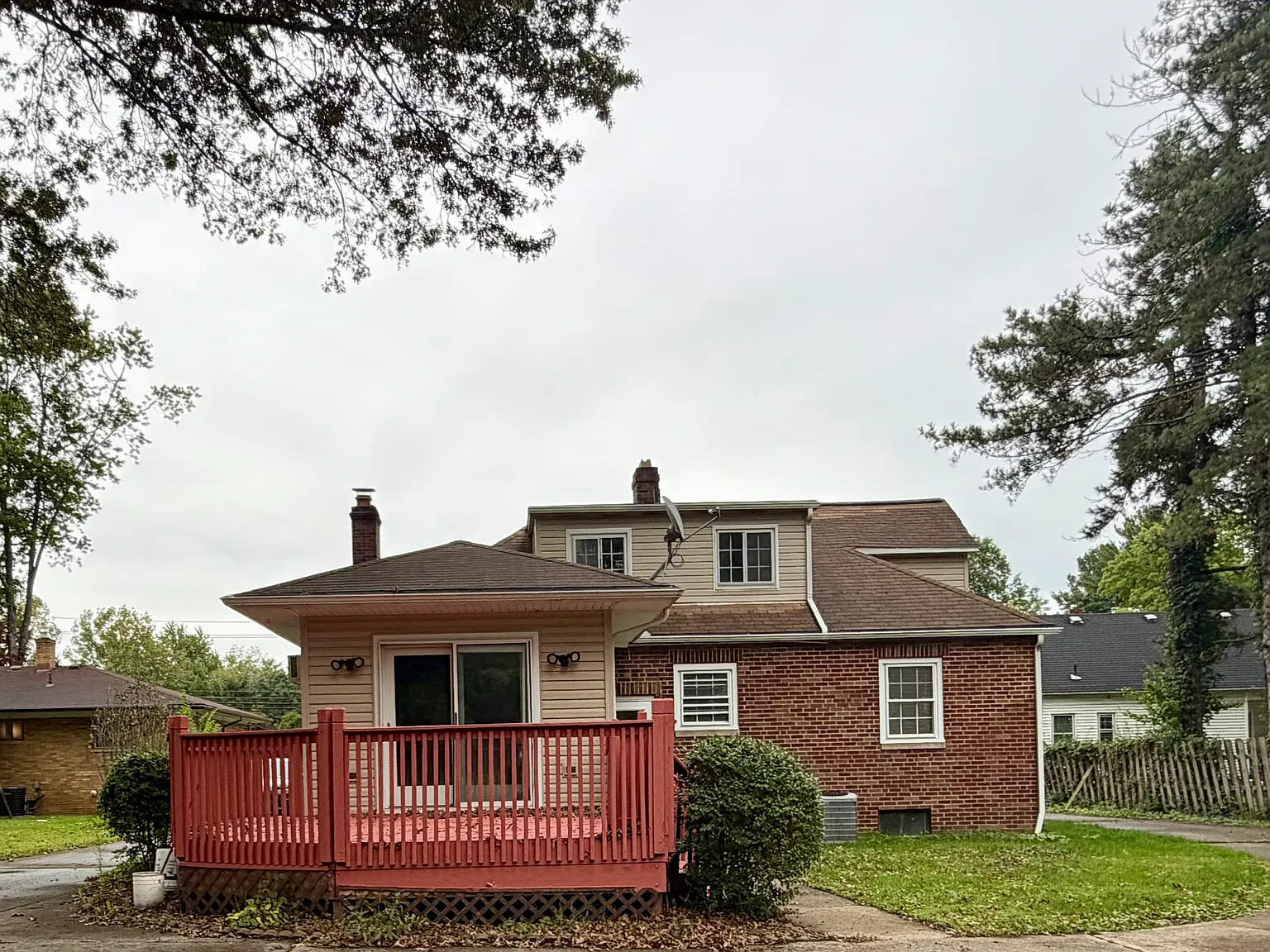 3 bed, 1806 sqft, $2,500 — Photo 2