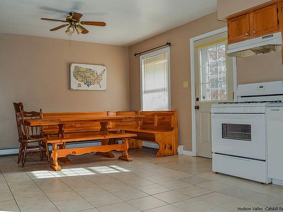4th image of 7 Grandview Ln