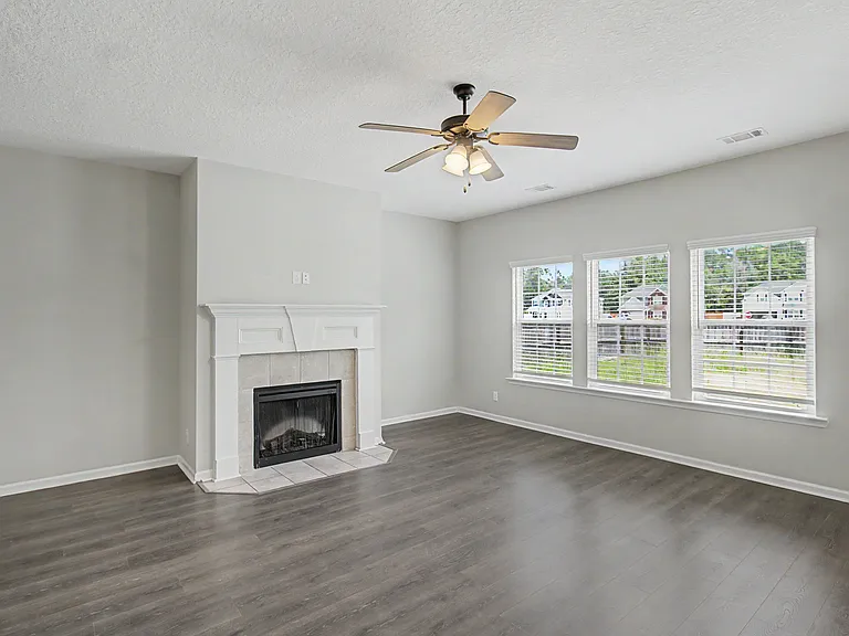 16 Cassels Ct — Photo 5