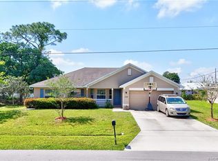 142 SW Crescent Ave, Port Saint Lucie, FL 34984