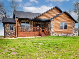 150 Sunshine Ave, Cabool, MO 65689
