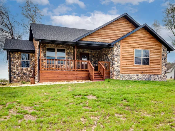 150 Sunshine Avenue, Cabool, MO 65689