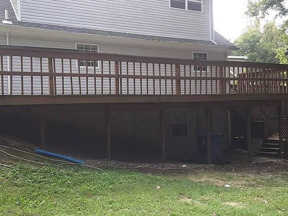 2nd image of 40 Hickory Hill Ln