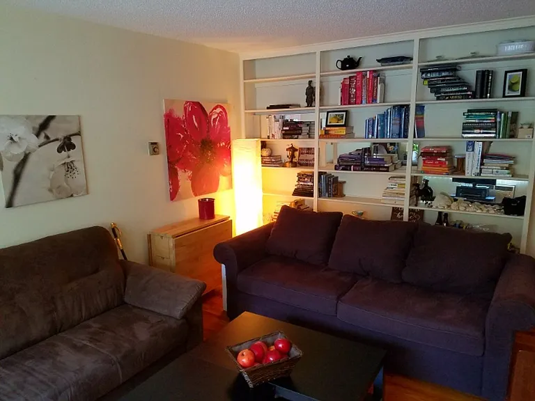 550 Whitney Ave #15 — Photo 7