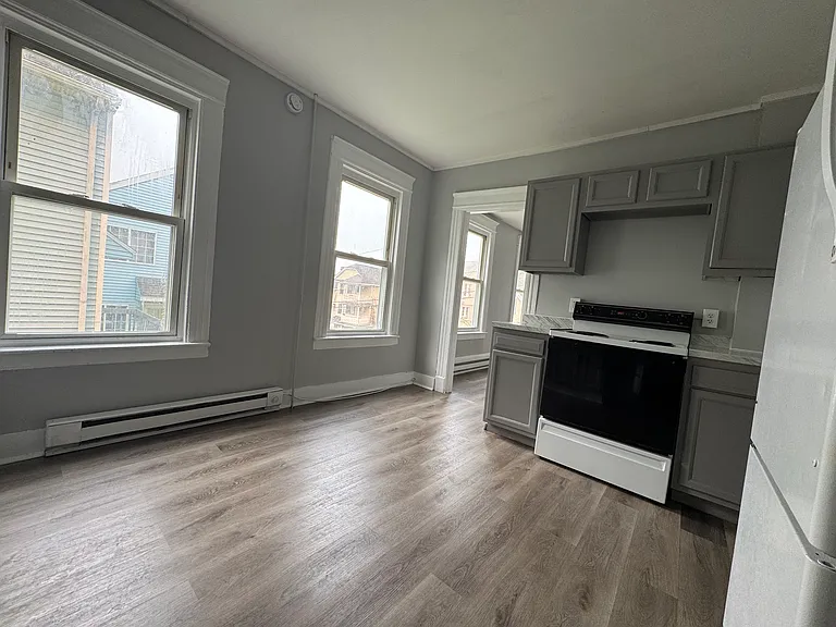 32 Howard St #1A — Photo 7
