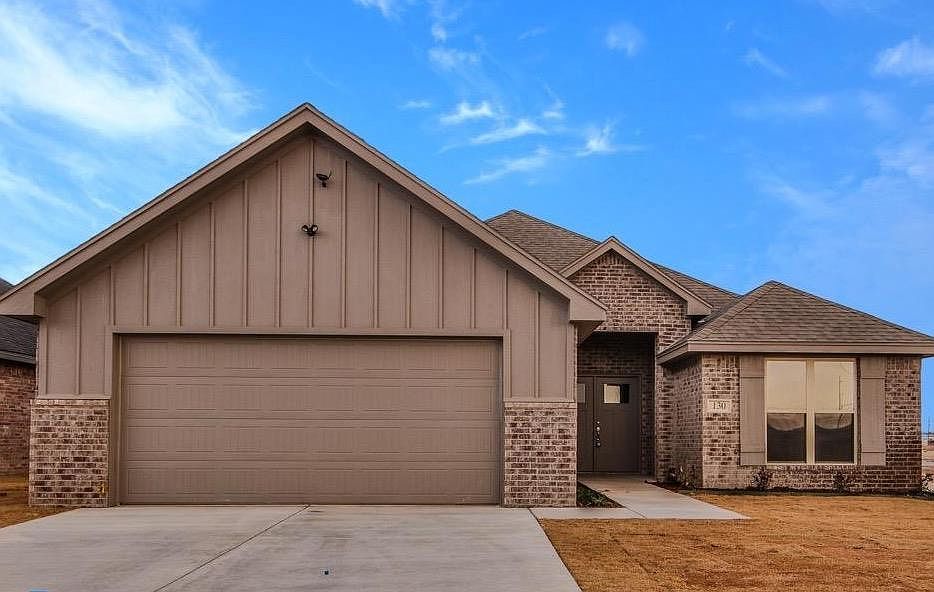 1st image of 130 Calvin Dr