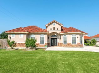 16915B Steinhagen Rd, Cypress, TX 77429