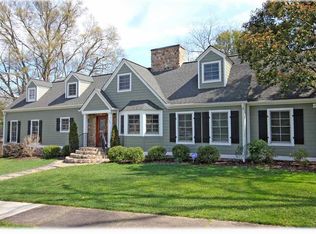 139 Lanneau Dr, Greenville, SC 29605