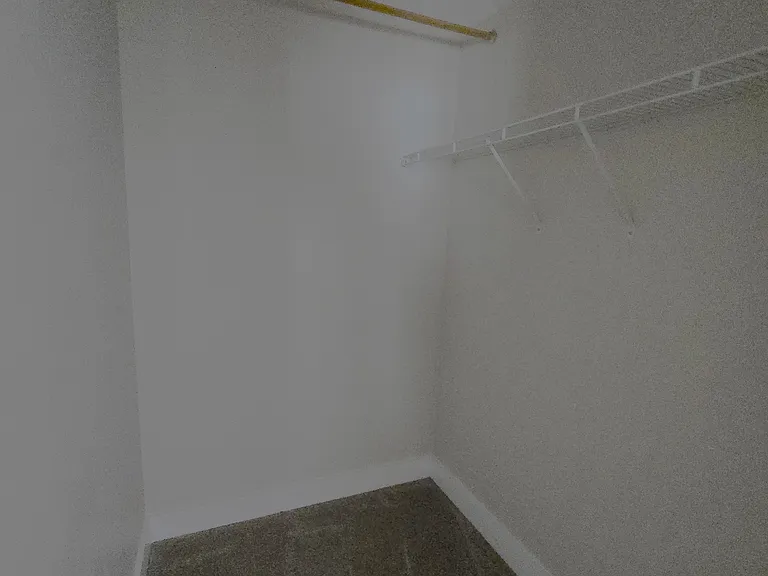 1626 Budd Ave — Photo 7