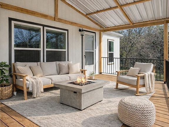 3rd image of 563 Oak Trail