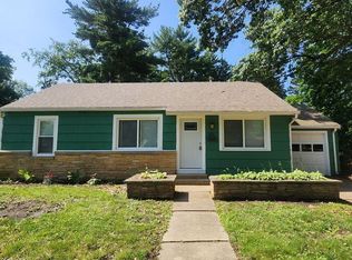 1611 W White St, Champaign, IL 61821